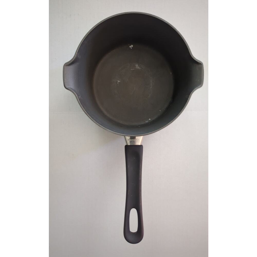 Scanpan 1999 Titanium Pyrolux Double Spout 1.5 Qt Sauce Pan Graniteware Denmark